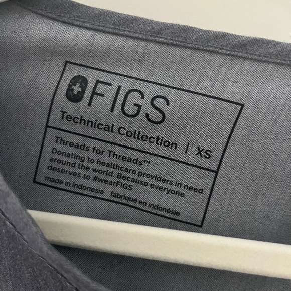 Figs graphite scrub set xs kade cargo and casma top - Picture 6 of 7